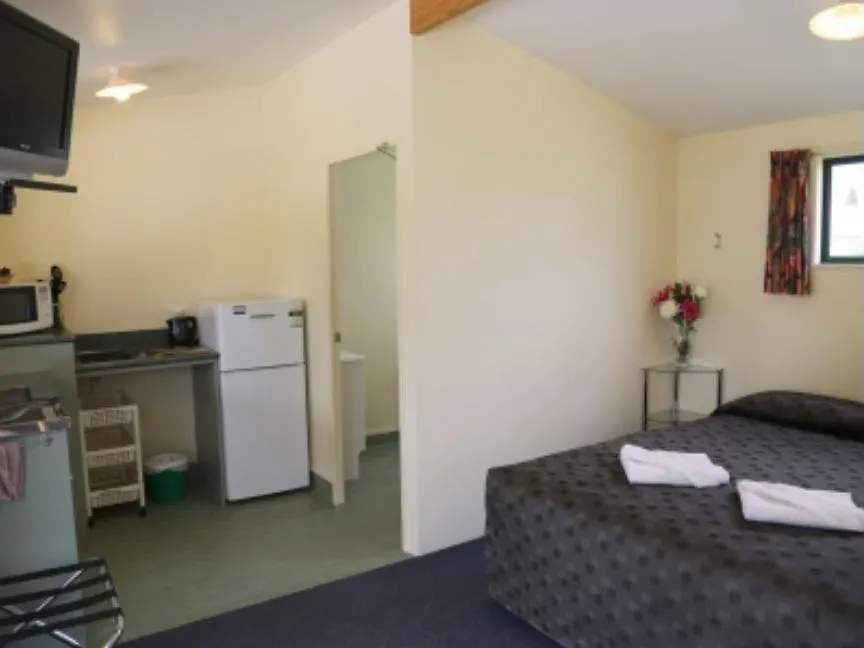 Taupo Top 10 Holiday Park