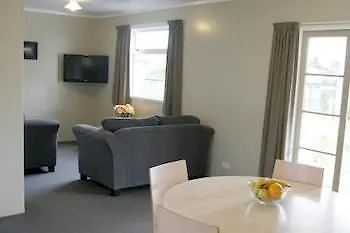 Taupo Top 10 Holiday Park 4*,  New Zealand