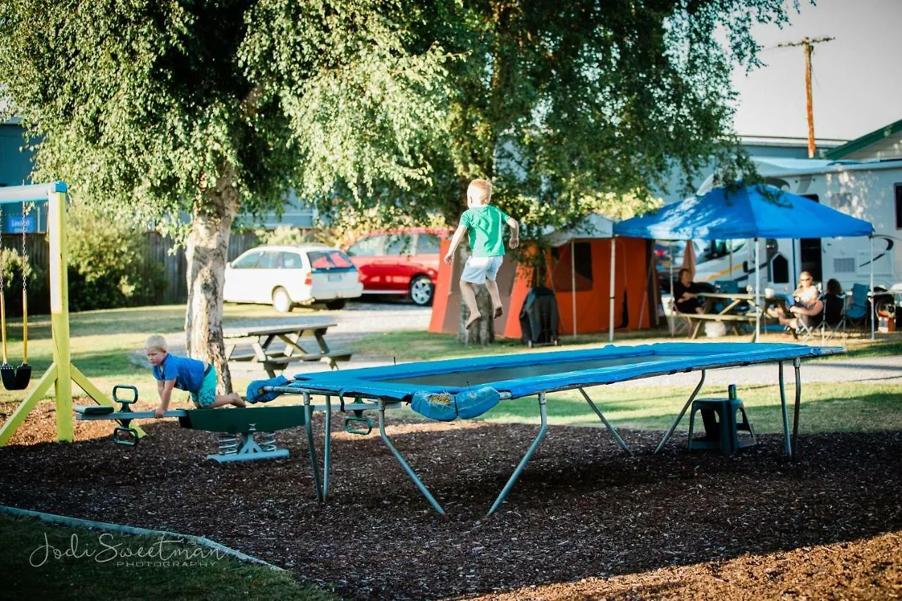 Taupo Top 10 Holiday Park
