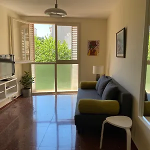 https://luminoso-apartamento-en-canet-de-mar-cercano-playa.catalonia-hotels.com