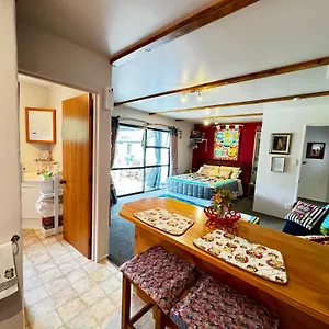 https://owls-rest.wellingtonnzhotels.com