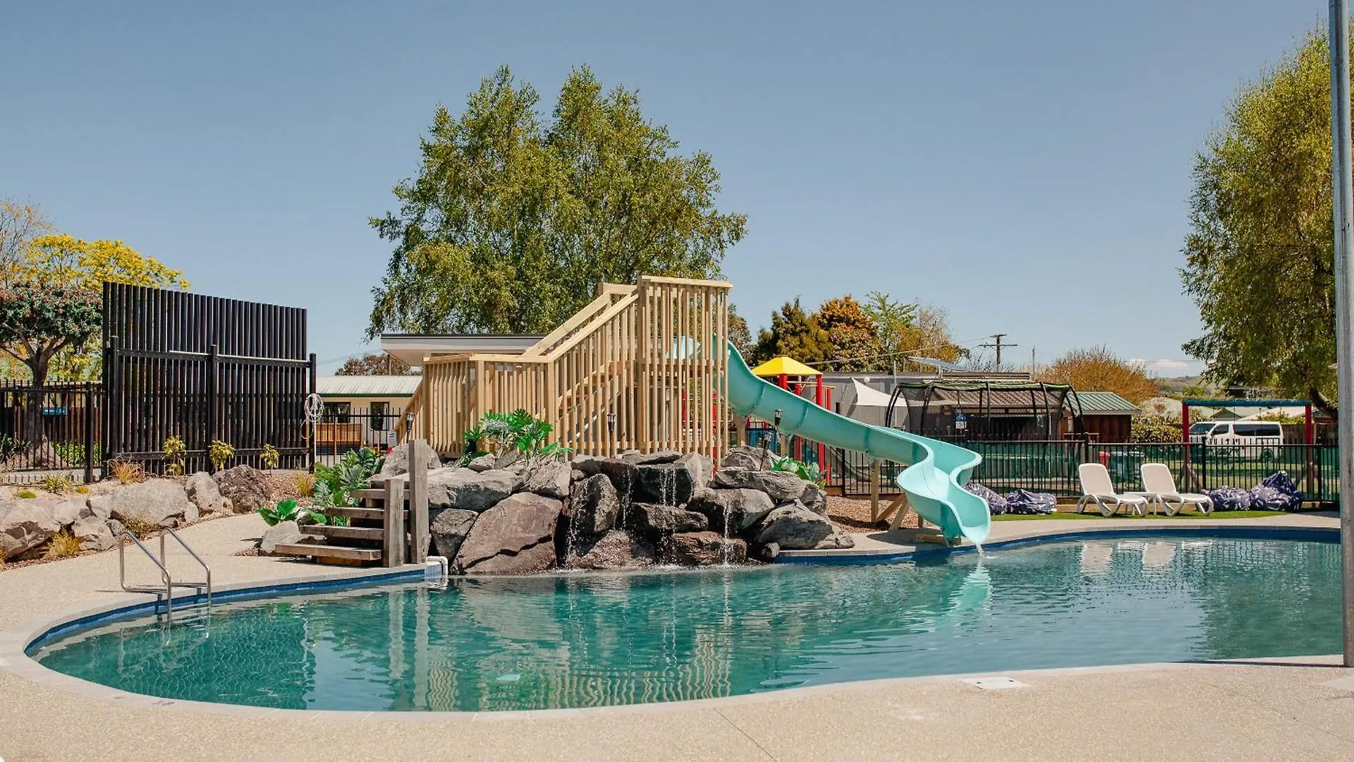 Taupo Top 10 Holiday Park
